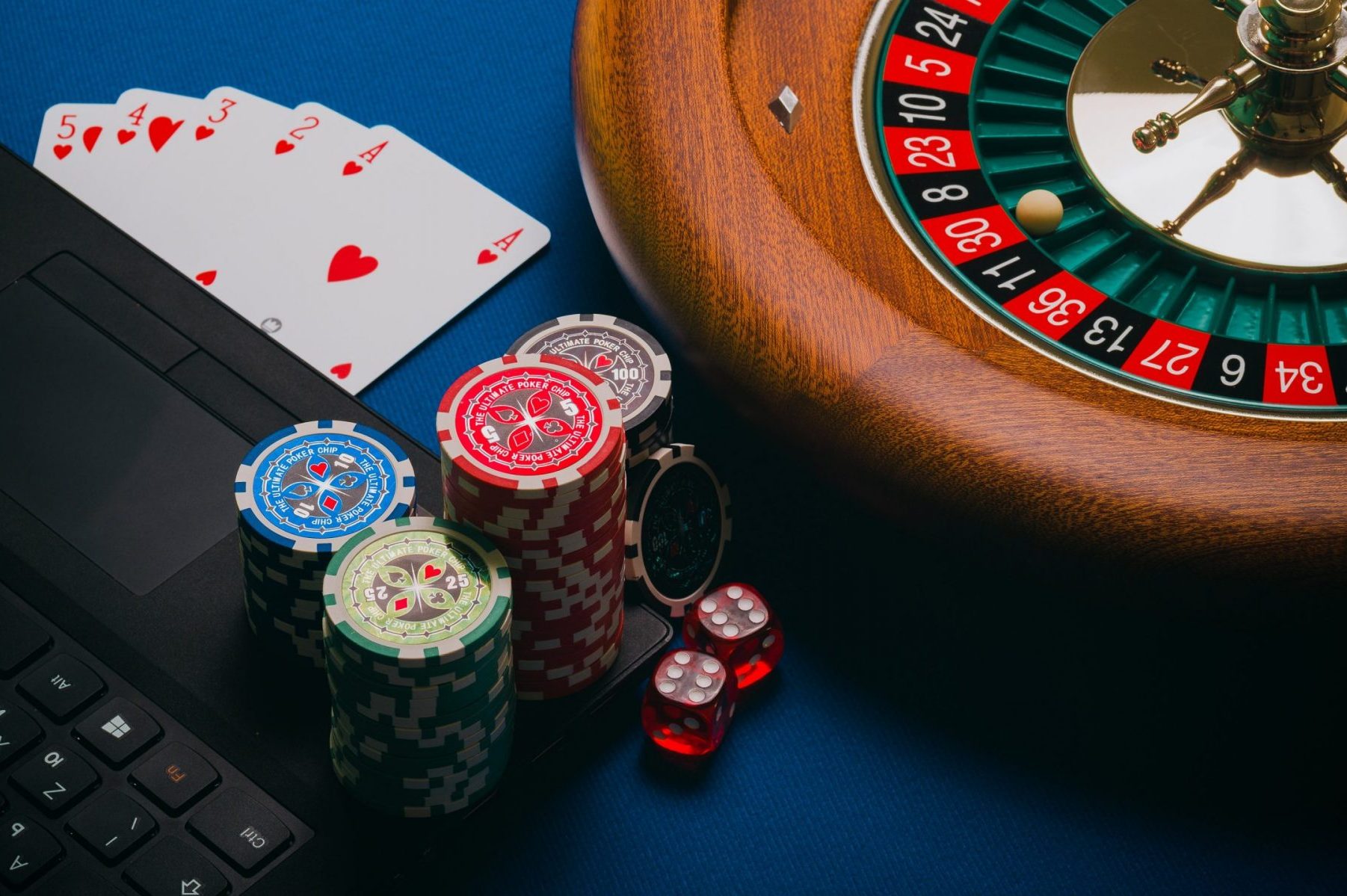 Step into the World of Poker at Winnipoker