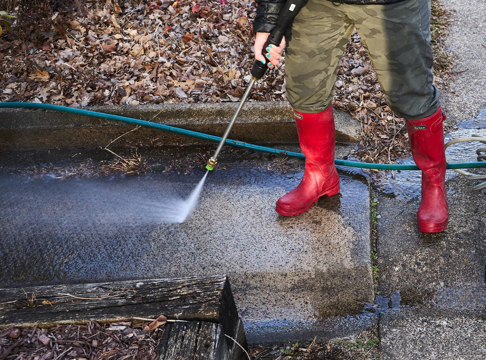 Reliable Pressure Washing Service in Dublin for Exterior Cleaning Needs